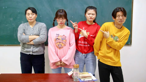 美女家务事 小美为帮助他人满身是伤
