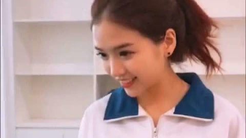 李一檬EMOO 可爱踢腿舞青春满溢