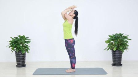 肩颈瑜伽练习 缓解肩周疲劳