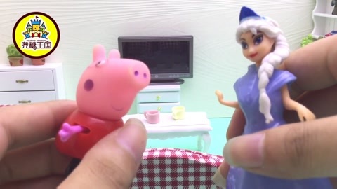 面包超人玩具视频 朵拉为佩奇弹美妙钢琴