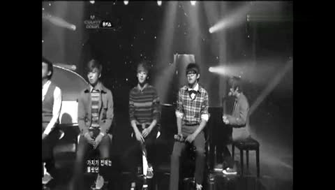 IU kiss&cry Kiseop Playing Piano Moment-U-Kiss (UKiss)
