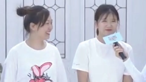 男生女生向前冲 第十一季 美女姐妹花携手来挑战 宝妈胜利闯关夺得1分