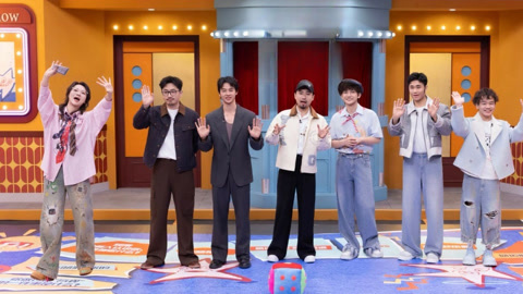 瞿佳宁手脑一致稳准狠 宋木子扔骰子成手气王