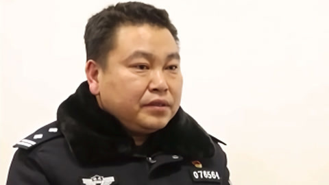 传奇故事 八年闺蜜变形记