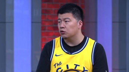 NBA晚自习 拉塞尔生涯新高大战双星 维金斯加盟勇士未来几何