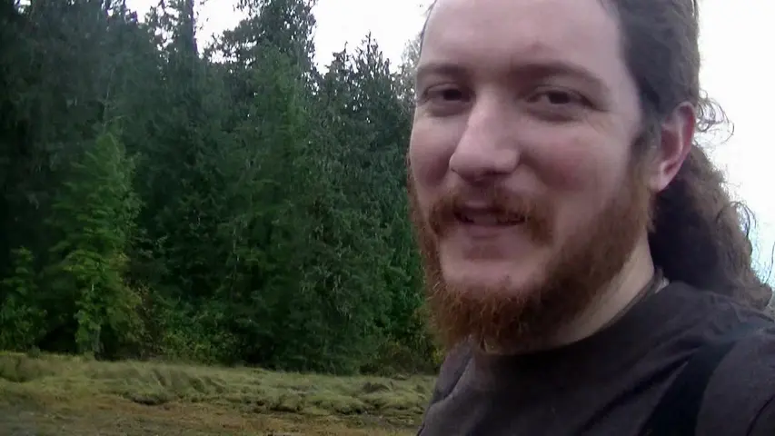 《荒野独居》第4集