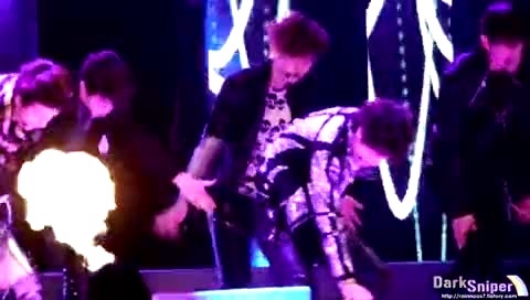 EXO MAMA 汉江市民公园油菜花公演 饭拍版 12/05/06-EXO-K