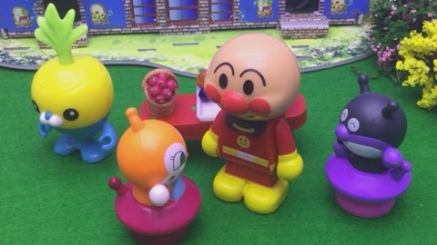 面包超人玩具视频 细菌小子抢佩佩猪汉堡