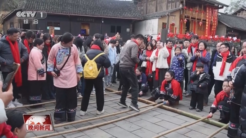 《晚间新闻》 20260306