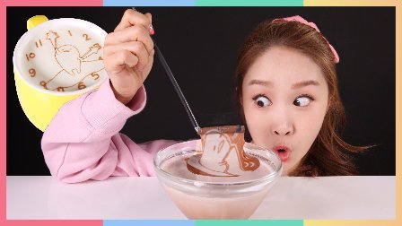 凯利和玩具朋友们 凯利的蛋黄哥拿铁咖啡拉花食玩制作游戏 98