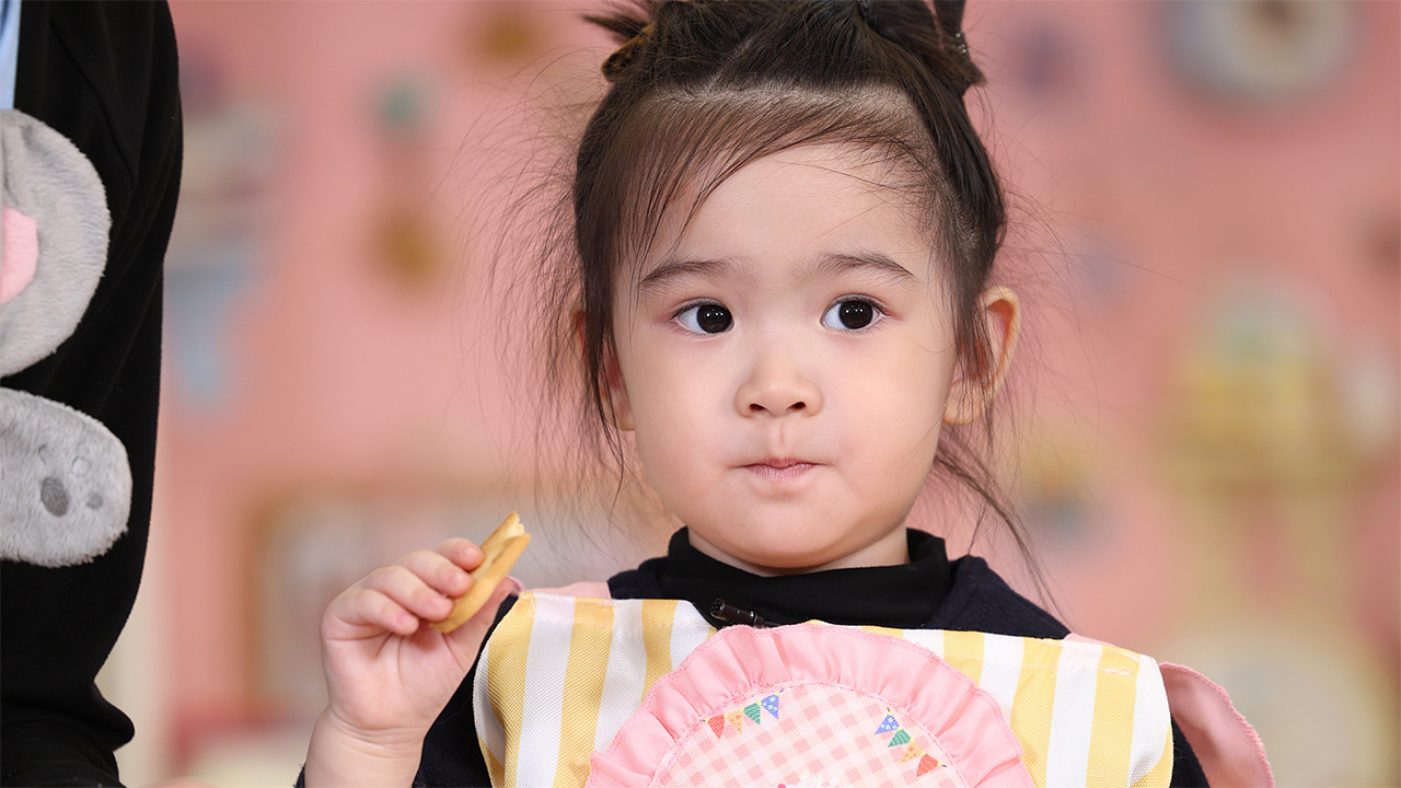 第6期家庭纯享（中）：宝妈安排全家任务，萌娃想哭都得排队