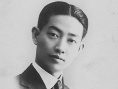 梅兰芳：梨花开春带雨，梨花落春入泥