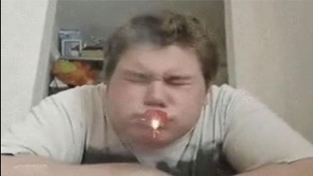 猿创精选 二货挑战用嘴放鞭炮 点火瞬间就后悔了 61
