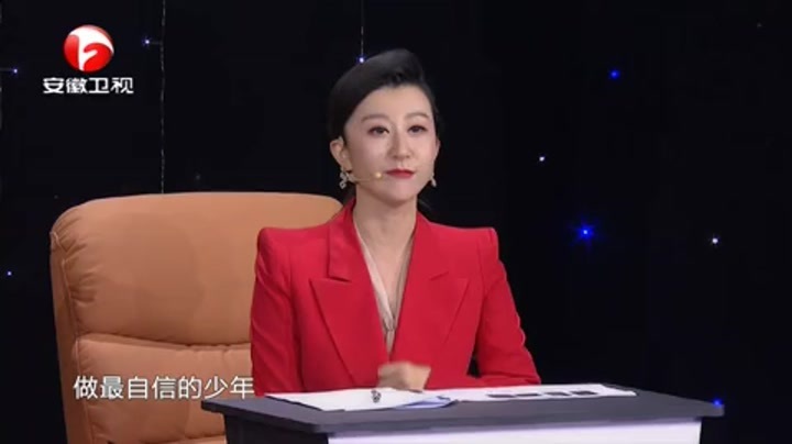 白雪公主出场，现场中英文配音实在太精彩了