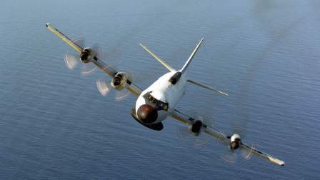 美军机舰再扰台海，台媒担忧会引发“完美风暴”