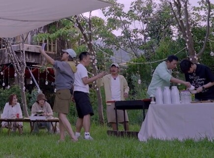快乐老家 加长版：吴昕一秒变脸笑翻维嘉