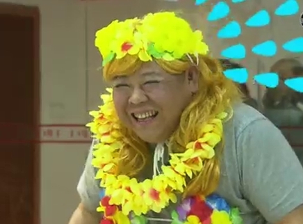越策越开心 熊壮奇葩表演爆笑全场