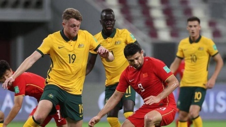 中国男足冲击2022世界杯 中澳战术前瞻：李铁的4231能否击败兵锋减弱的“袋鼠军团”