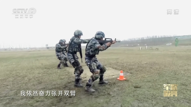 《国防微视频-军歌嘹亮》 20210409 《钢铁的战士钢铁的墙》