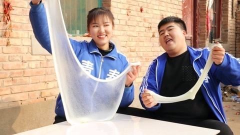 美女家务事 小晴教伙伴玩无硼砂泥