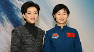 杨澜访谈录 回归地球的幸福
