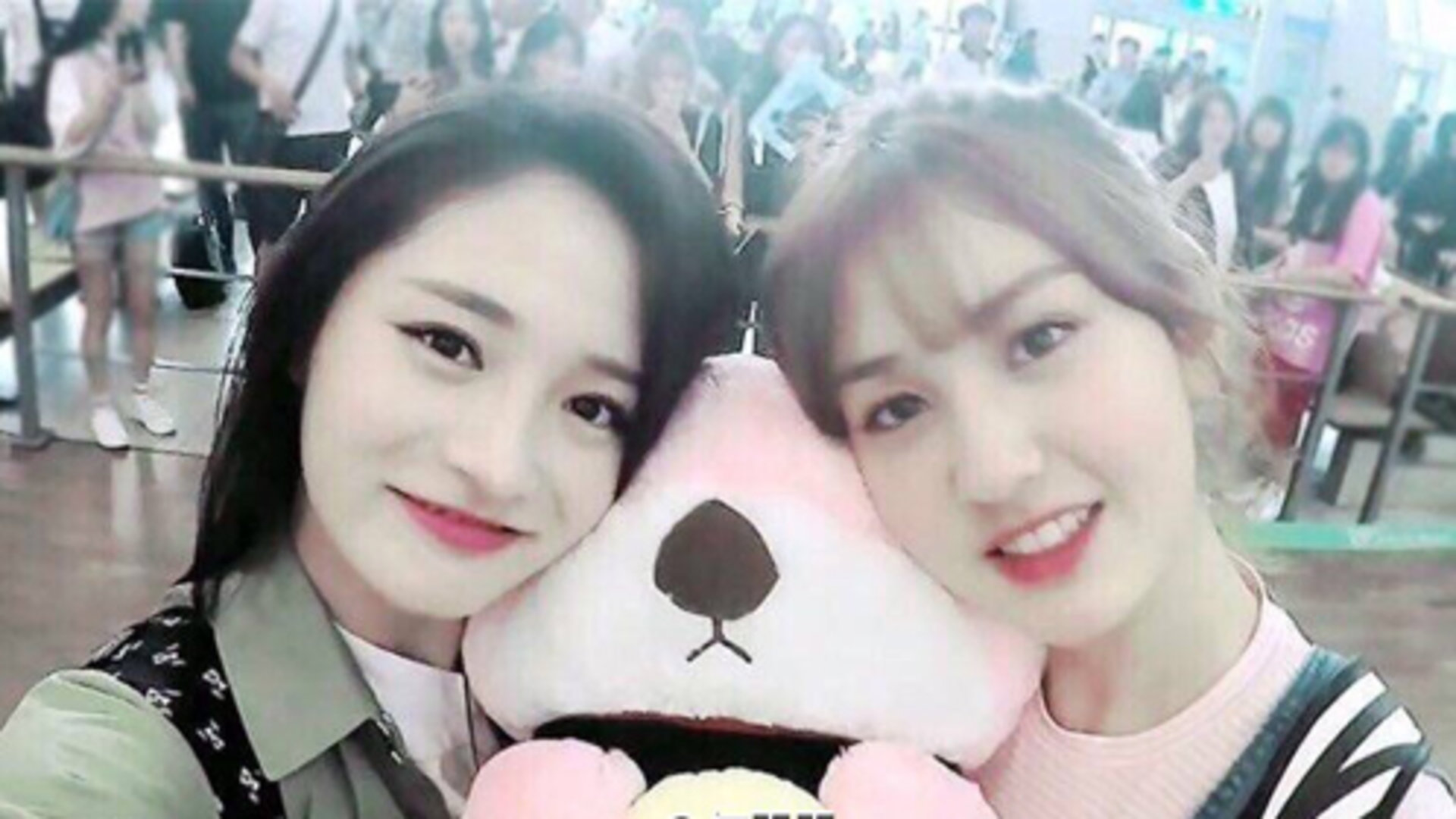 Oh My思密达 第251期：I.O.I成员游上海猪脑吓坏Somi