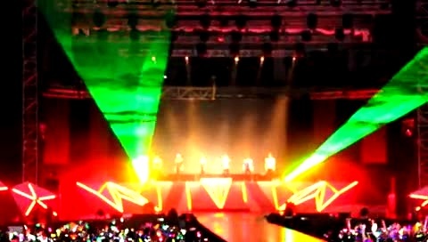 2PM 南京演唱会开场 饭拍版-2PM