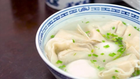觅食迹 让人念念不忘的童年味道。