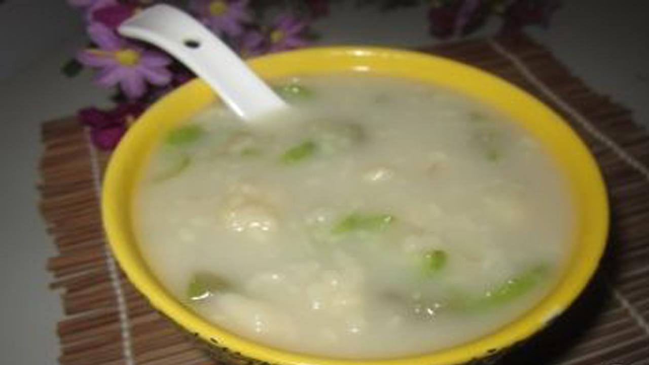 美&middot;食 疙瘩汤新搭配，比西红柿疙瘩汤更美味，美容去皱，女人要常喝