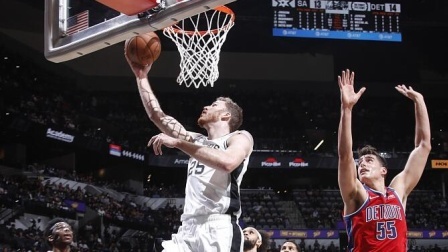 2021-2022赛季NBA集锦 NBA-凯尔登27+5 贝23+8 马刺轻取活塞迎3连胜