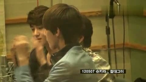 EXO 各种卖萌 KTR 主世勋 & KAI & SUHO 饭拍版 12/05/07-EXO-K