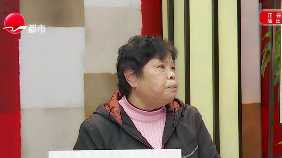 八十岁老母亲生病为何没人管？