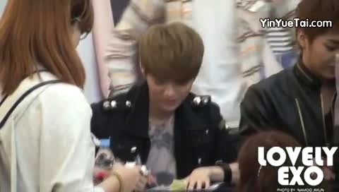 EXO 永登浦 Fansign Event 主Luhan 饭拍版 12/05/10-EXO-M