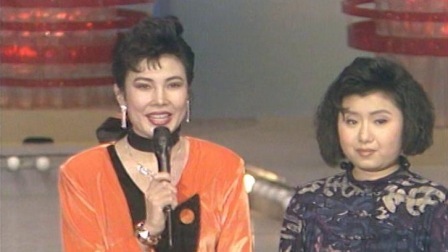 央视1991春晚 百业奇招《快速成衣》 ，不费一针一线造出时装