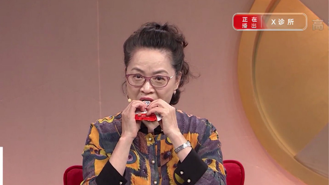 X诊所. 一颗牙齿的“重生”
