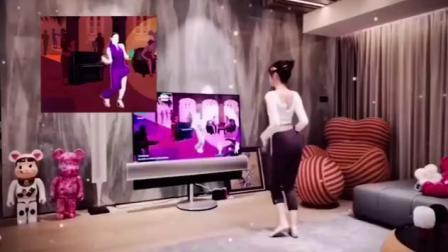 毛晓彤玩just dance身材也太好了！