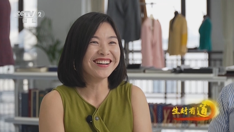 生财有道 《生财有道》 20260824 免签来华 品味中国：外国游客为何扎堆裁缝铺
