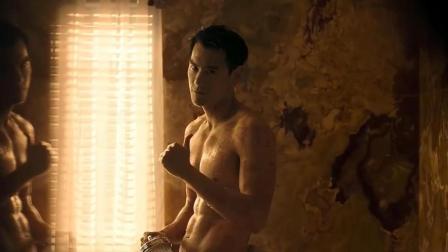 彭于晏高能裸身挑逗！超前审片《邪不压正》
