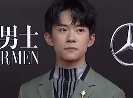 Honor易烊千玺影视资源站 感受一下易烊千玺的红毯秀