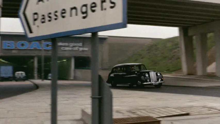 成为齐柏林飞艇 第1集