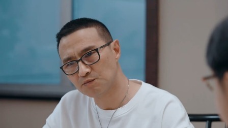 众声 对谈汪峰 做一块滚石