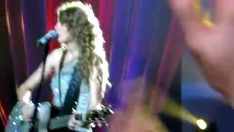 Taylor Swift Long Live 2011香港演唱会 饭拍版-Taylor Swift (泰勒·斯威夫特)