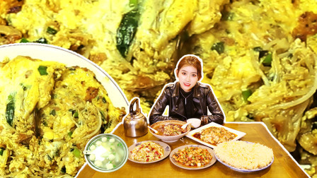 在成都也能吃到闽南风味的海蛎煎，靠着老奶奶一双巧手，这口感太棒了