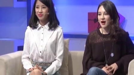 时尚汇 美女练习花滑受伤无数