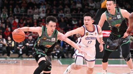 2024-2025赛季CBA战况 CBA常规赛-张镇麟赛季首秀16+6+6 辽宁大胜天津