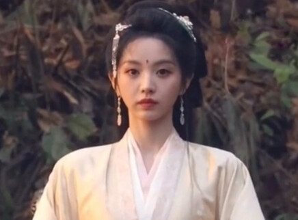 田曦薇《嫁金钗》片场路透