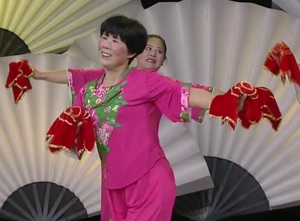 321动起来 广场舞《福门开好运来》