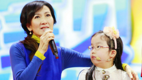 宝贝大猜想 “小青”陈美琪携养女亮相