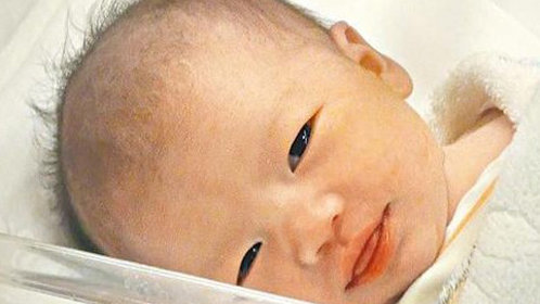 时尚健康 包贝尔给女儿起名“包饺子”她会同意吗