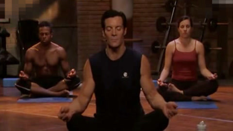 仰卧放松式瑜伽训练